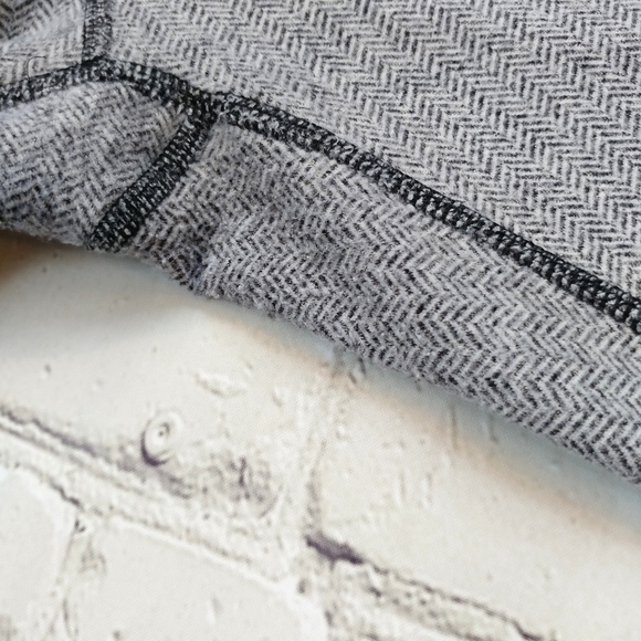 Lululemon wunder under herringbone leggings *READ* - Picture 6 of 7